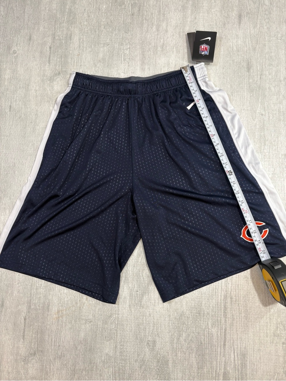 NWT Men’s Nike Chicago Bears Dri-FIT Shorts Navy - Picture 8 of 16